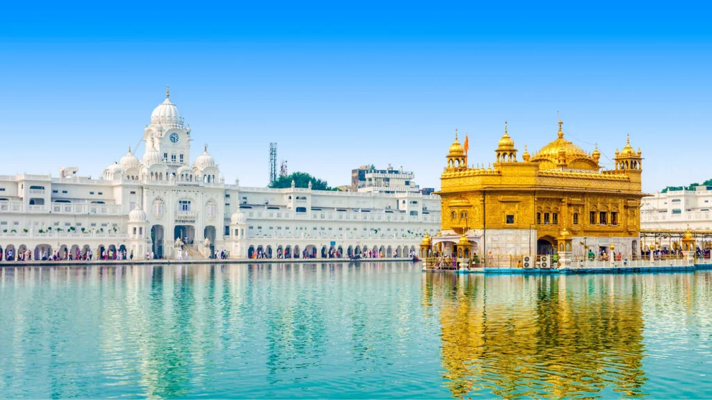 Agra Amritsar Tour Package from Delhi