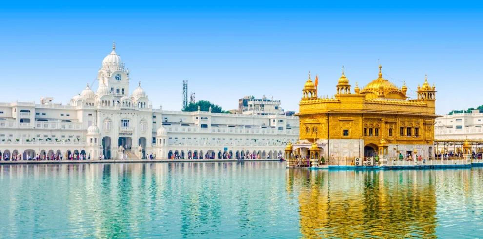 Agra Amritsar Tour Package from Delhi