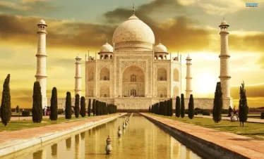 Taj Mahal Tour From Bangalore by Flight – Same Day Tour